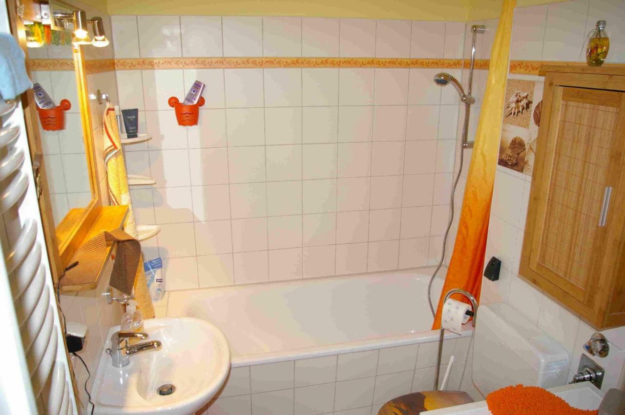 2-Zimmer-Ferienwohnung "Garten Der Welt" Berlin Dış mekan fotoğraf