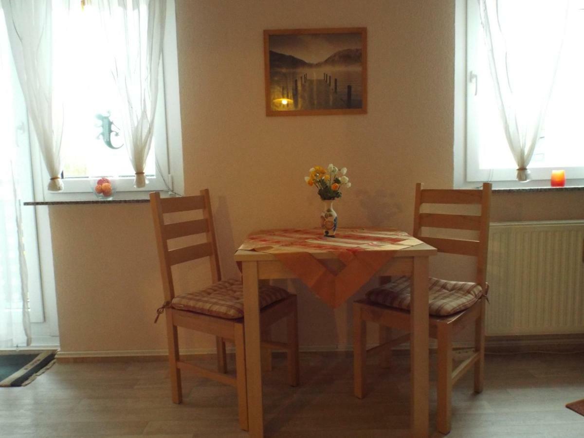 2-Zimmer-Ferienwohnung "Garten Der Welt" Berlin Dış mekan fotoğraf